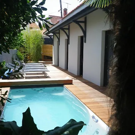 La Sanson Villa *